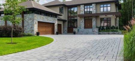 hardscaping company creates interlock driveway